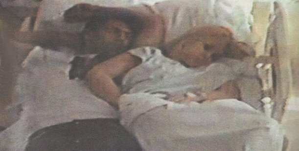 Foto del Kun Aguero durmiendo con La Princesita Karina