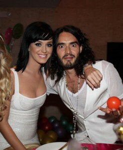 Katy Perry celebrará su divorcio 